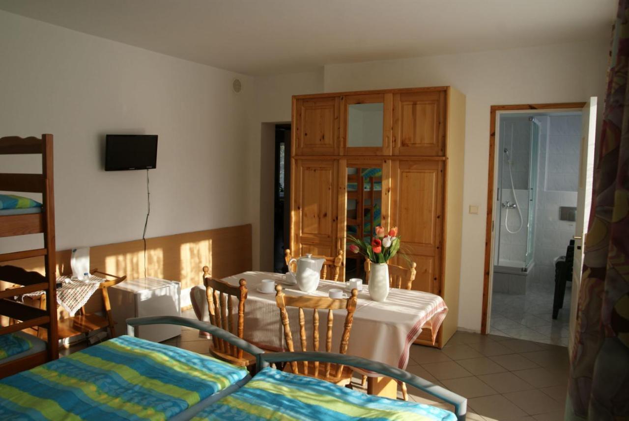 Dom Sonia Apartman Niechorze Kültér fotó